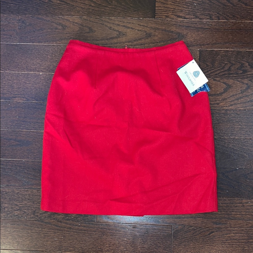 Norton McNaughton Petite Red 100% Pure New Wool Women's Pencil Skirt